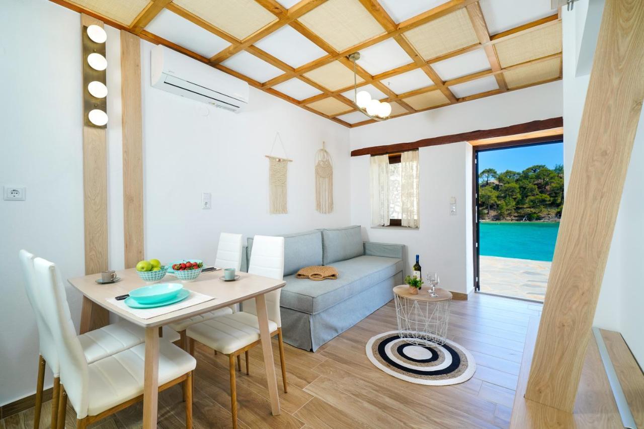 Villa Evilion อไลกิ ภายนอก รูปภาพ