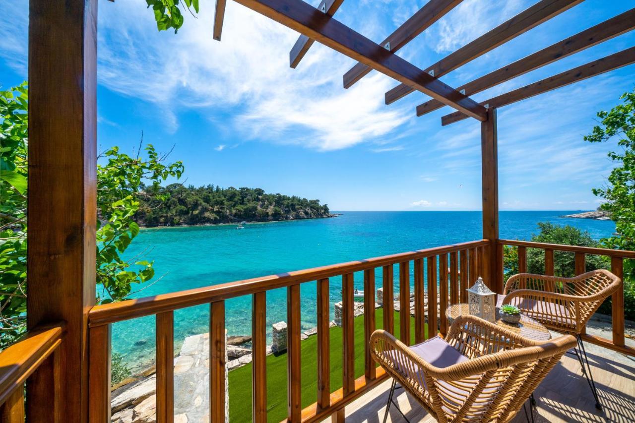Villa Evilion อไลกิ ภายนอก รูปภาพ